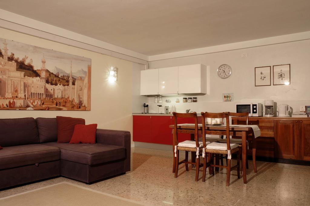 La Levantina Apartment *